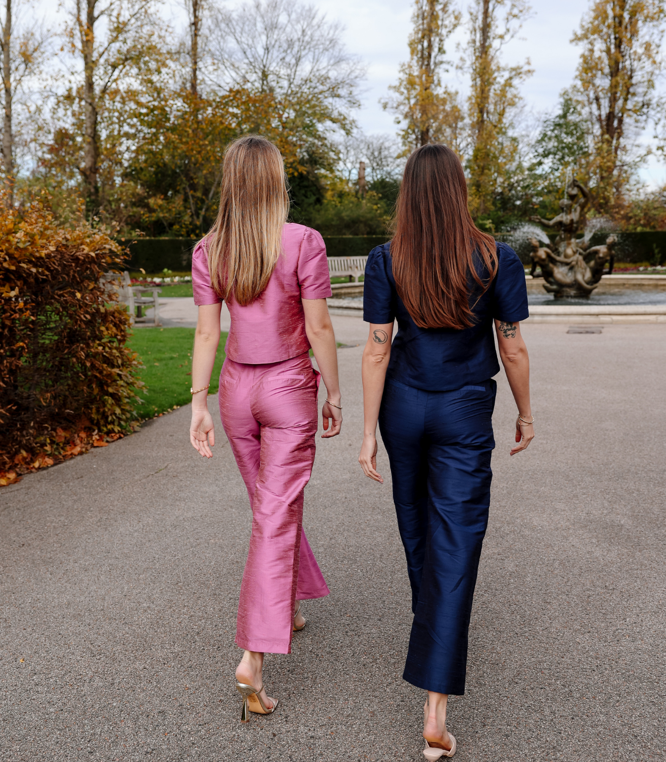Piper trousers in Navy